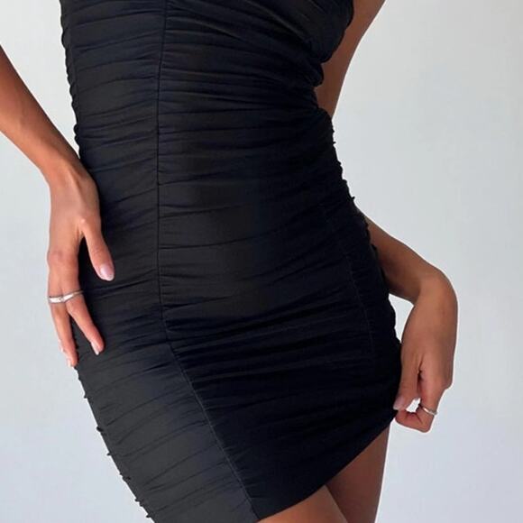 Princess Polly I Want You Mini Dress Black size 4 NWT - Picture 4 of 10